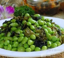 Sour Cabbage with Green Beans