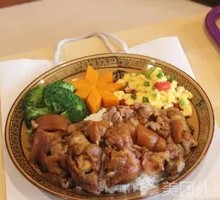 Signature Guangdong Pig Trotter Set Meal