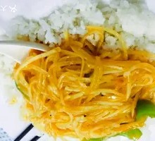 Stir-fried Green Pepper and Potato Noodles with Rice