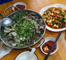 Small Pot Beef Noodle Soup