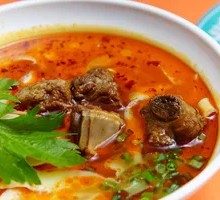 Braised Pork Ribs with Knife-Sliced Noodles