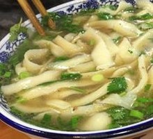 Clear Soup Knife-Cut Noodles