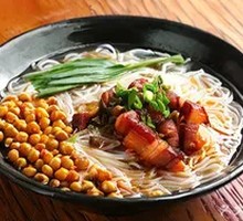 Braised Pork Noodles