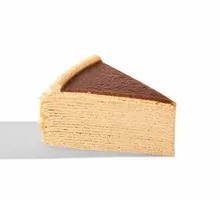 Cream Plum Layer Cake