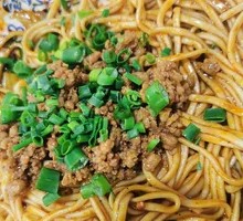 Vegetarian Pepper Sauce Noodles