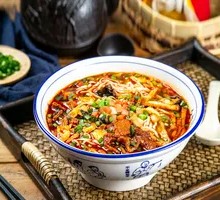 Qishan Sour Soup Noodles