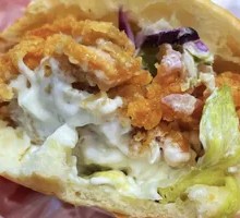 Crispy Chicken Chinese Burger