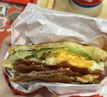 Bacon Egg Chinese Burger