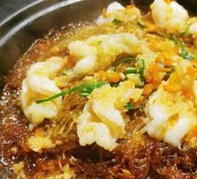 Garlic Shrimp with Rice Noodles