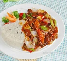 Pork Shank and Intestine Stew