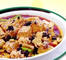 Sauce-flavored Rabbit Cubes