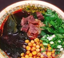 Braised Beef and Bamboo Shoot Noodles