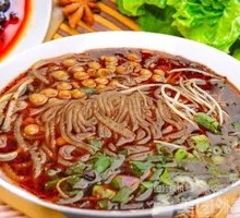 Handmade Spicy and Sour Noodles