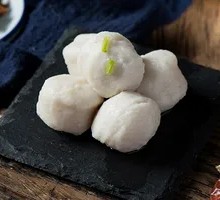 Juicy Fish Balls