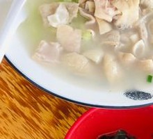 Spicy Intestine with Dipping Sauce