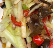 Shredded Pork with Leek Greens