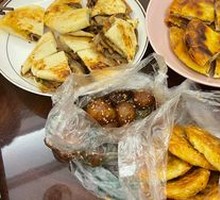 Fresh Beef Crispy Flatbread