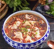 Old Spicy Beef Dumplings