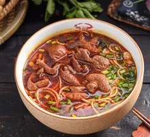 Stewed Intestine Noodles