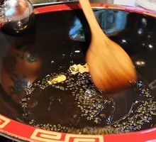 Stir-Fried Classic Red Pot