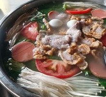 Crispy Pork with Tofu Soup