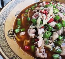 Fresh Spicy Rabbit in Pot