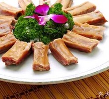 Wind-Blown Spare Ribs