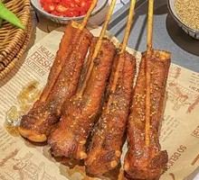 Charcoal-Grilled Spare Ribs