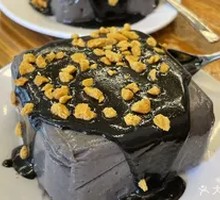 Black Sesame Ice Milk Cake