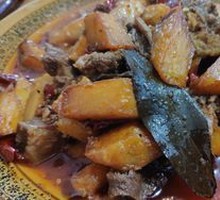 Spicy Beef with Potatoes
