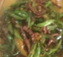 Bell Pepper and Shredded Pork