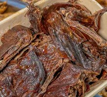 Smoked and Braised Shredded Duck Neck