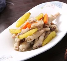 Pickled Chili Chicken Feet