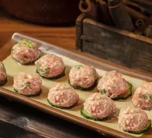 Gongcai Meatballs