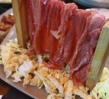 Tender Beef Tongue with功夫 Sauce