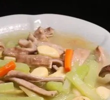 Braised Pork Intestines with Garlic
