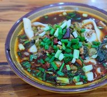 Sour Cabbage and Pork Noodles