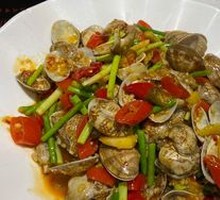 Stir-fried Clams with Aromatics