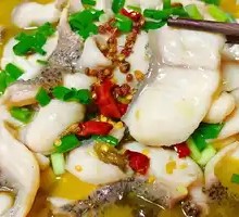 Sour Cabbage Fish Slices