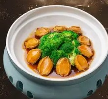 Braised Abalone with Crispy Fragrant Rice