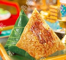 Sticky Rice and Fresh Meat Zongzi
