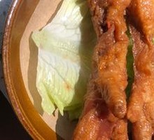 Braised Chicken Feet with Tiger Skin