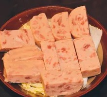 Juicy Luncheon Meat