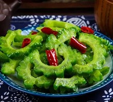 Dry-Fried Bitter Melon