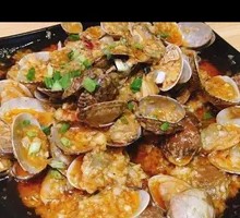 Garlic Steamed Clams