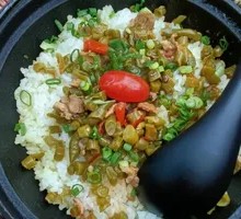 Minced Pork with Green Beans and Potato Rice
