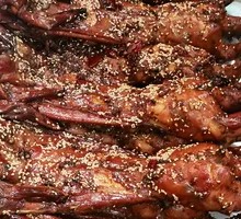 麻辣手撕烤兔