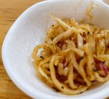 Cold-Mixed Radish Strips