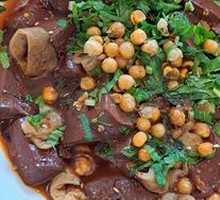 Big County Intestine and Blood Duck Dish