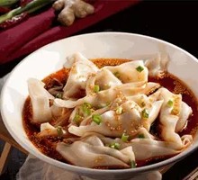 Spicy Oil and Numbing Hand-Torn Dumplings